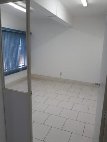Sala Comercial Para Locação Em Sorocaba, Jardim Maria Eugênia, 7 Banheiros - 656_1-1370925