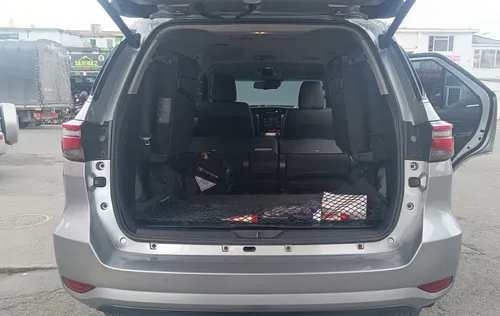 Toyota Fortuner Srv 2.4 Diesel 4x2 At 2023