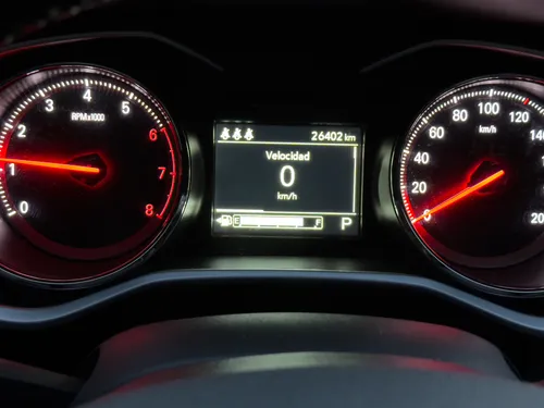 Chevrolet Onix 1.0T Premier Hatch At