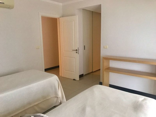 Apartamento 3 Dormitorios En Playa Brava, Punta Del Este.