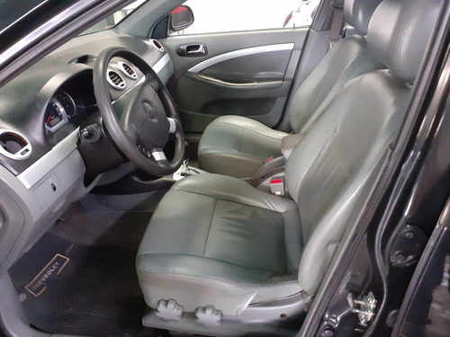Imagen 2 de 5 de Chevrolet Optra