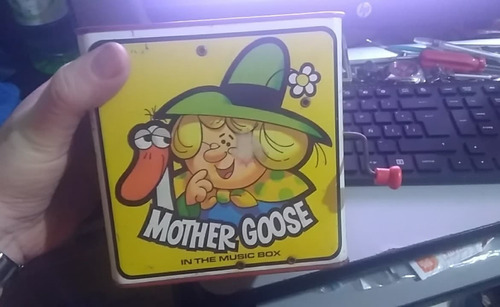 1971 Mattel Mother Goose In The Music Box 13 Cms 
