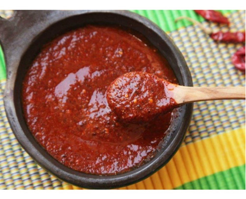 Imagen 2 de 10 de Aderezo Jalapeños Rojos Contraviento 180g. Laur