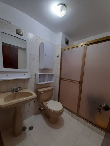 Imagen 16 de 26 de Apartamento En Venta Las Quintas De Naguangua