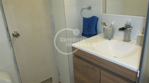 Primer Piso, 4 Dormitorios Con Jardín