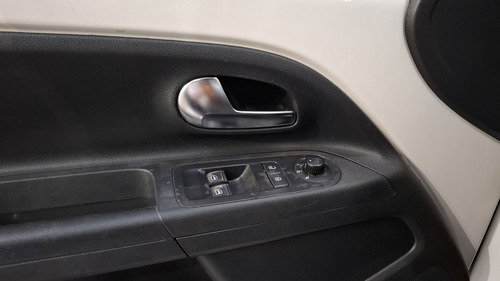 Volkswagen Up! 1.0 High Up!