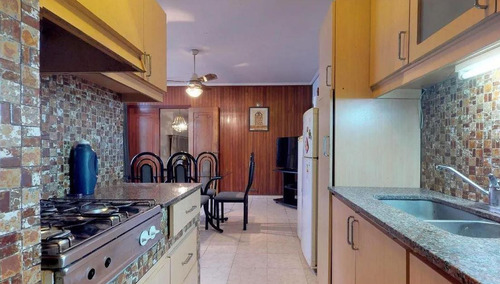 Casa Venta 3 Dormitorios 2 Baños 1 Terraza 2 Cocheras 165mts 2 Totales - La Plata