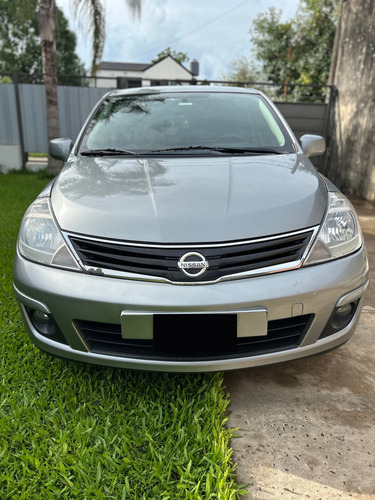 Nissan Tiida 1.8 Acenta