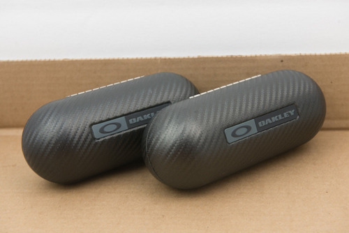 Estuches Oakley Nevos-carbon Fiber Hard Case