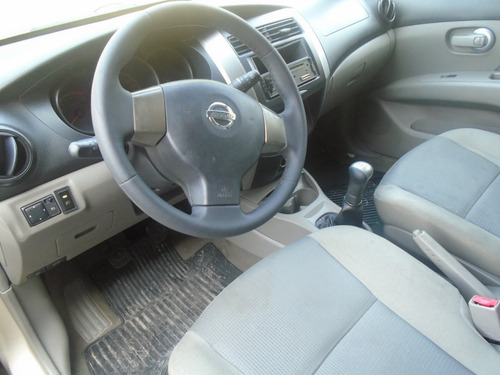 Nissan Livina 1.6 - 2010-2010 -