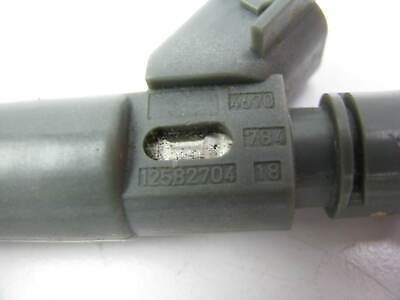 Inyector 12582704-fj 2005-2008 Gm 2.2l 2.4 (Usado)