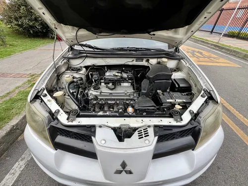 Mitsubishi Outlander 2.4