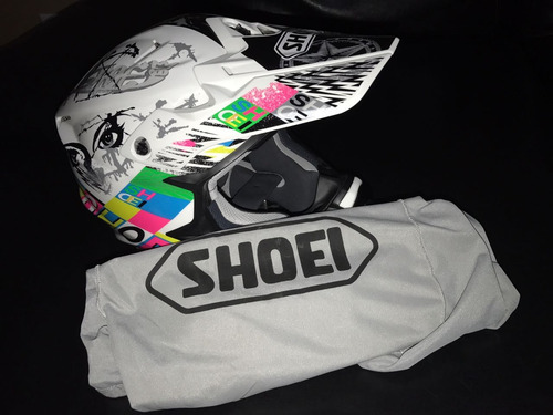 Capacete Shoei