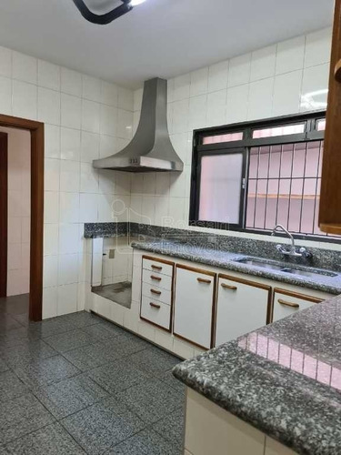 Imagem 4 de 6 de Aluguel De Casas / Padrão Na Cidade De Araraquara 11303