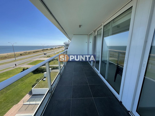 Imagen 7 de 25 de Frente Al Mar, 3 Dormitorios, 2 Baños, En Venta , Punta Del Este