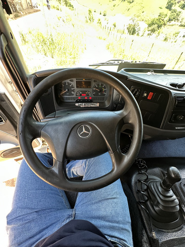 Mercedes Benz Atego 2425 Ano 2009 Baú, Único Dono