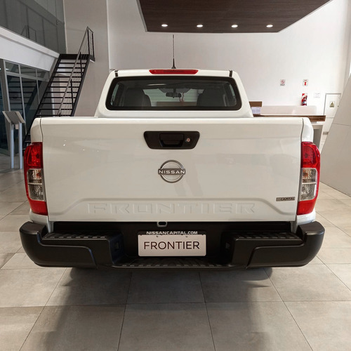 Nissan Frontier 2.3t S 4x2 Mt L22