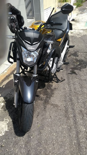 Moto Twister 2020