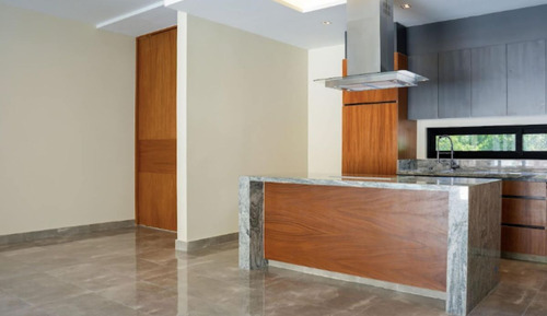 Casa Con Jardin Y Alberca Privada, Residencial Con Amenidad