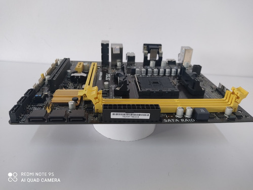 Placa Mãe Amd Asus Modelo A58m-a/br - Usada - Sem Espelho