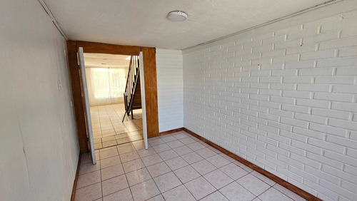 Casa Esquina En Venta, Buen Barrio. (79951)