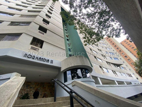 Sasha Loreto Vende Apartamento Ubicado En La Urb. El Parral - Valencia #24-2068
