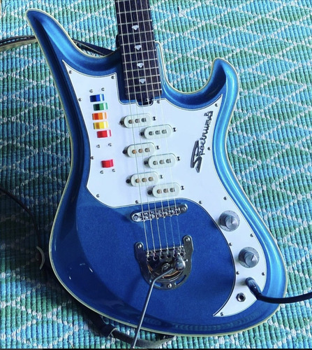 Guitarra Eléctrica Eastwood Spectrum 5 Pro Con Case Original