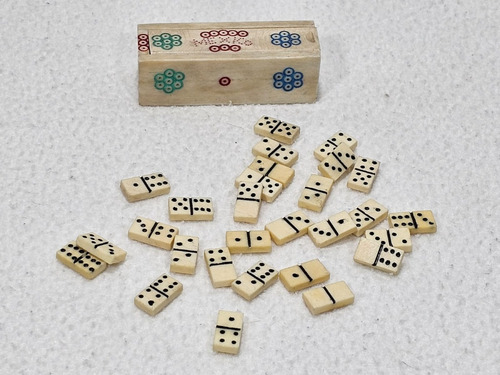 Juego De Domino Miniatura Mexico Material Natural 