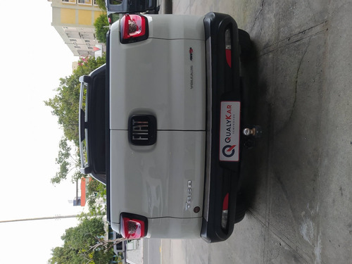 Imagem 4 de 8 de Fiat Toro 2.0 16v Turbo Diesel Volcano 4wd At9