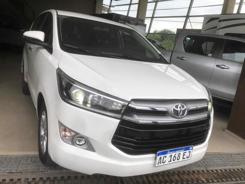 Toyota Innova 2018 2.7 Srv 6at 8a