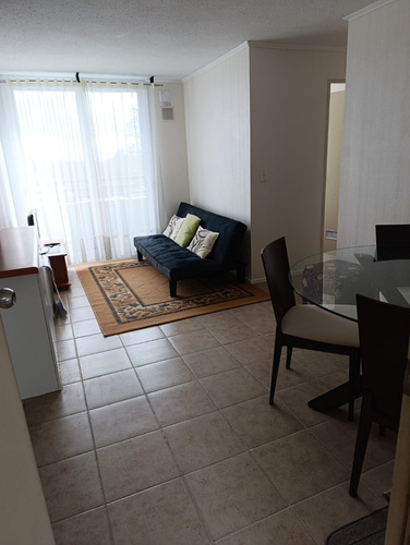 Arriendo Departamento Amoblado Con Estacionamiento