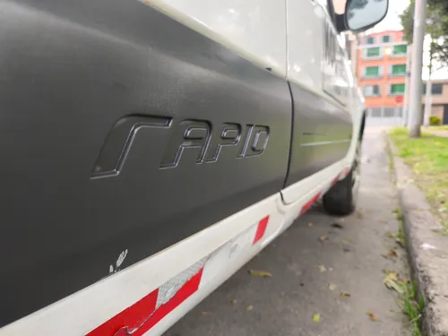 RAM V700 1.4 Rapid