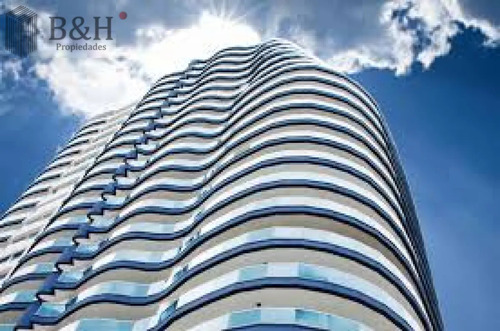 Casino Tower - 3 Dormitorios Full Amenities..