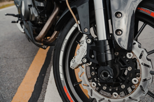 Benelli Tnt 300 - Bruno Hz