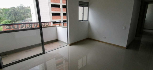 Apartamento En Venta. Bello, Cabañas.