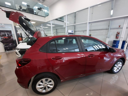 Imagen 14 de 25 de Chevrolet Onix Lt Tech 1.2 Manual Nq