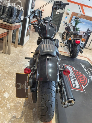 Harley-davidson Street Bob