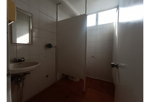 Oficina En Alquiler En La Urbina 150 Mts