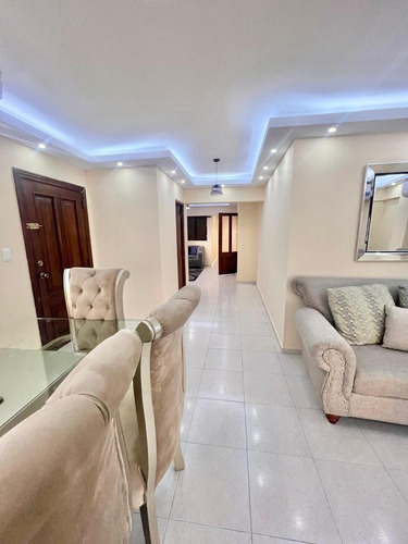 A257 - Apartamento Amueblado En Alquiler Evaristo Morales | 3 Habitaciones | 2.5 Baños | Balcón | Us$1,500