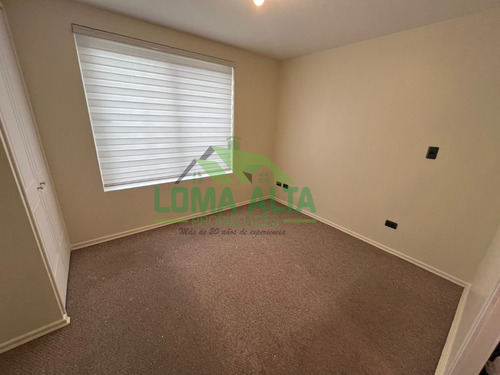 Casa De 4 Dormitorios Y 3 Baños Comuna De Puente Alto
