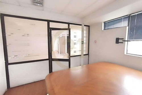 Venta Local Comercial Con Oficinas Y Bodega, Stgo