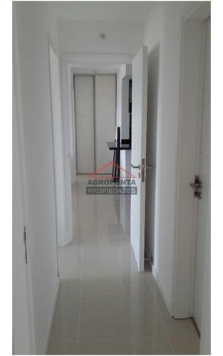 Apartamento En Brava, 2 Dormitorios - Ref: 2739