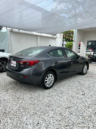 Mazda 3 2.0 Touring At