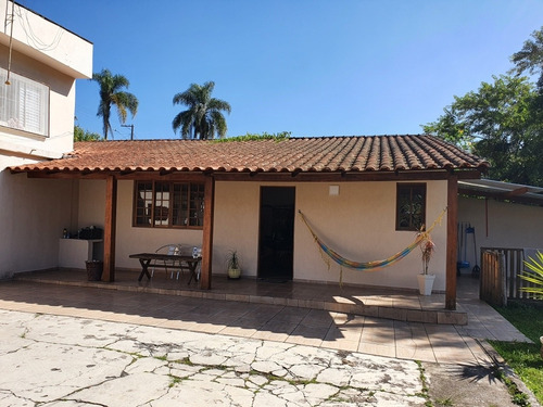 Chácara De 2.700 M2 No Centro De Ouro Fino