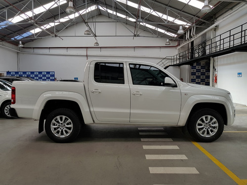 Imagen 4 de 25 de Volkswagen Amarok V6 258 Cv Comfortline 0km My23 Dcolores
