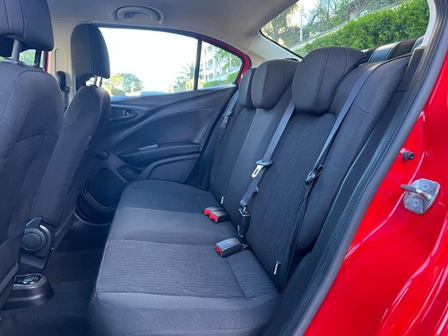 Imagem 12 de 12 de Fiat Cronos Drive 1.3 8v Flex 2019/2020