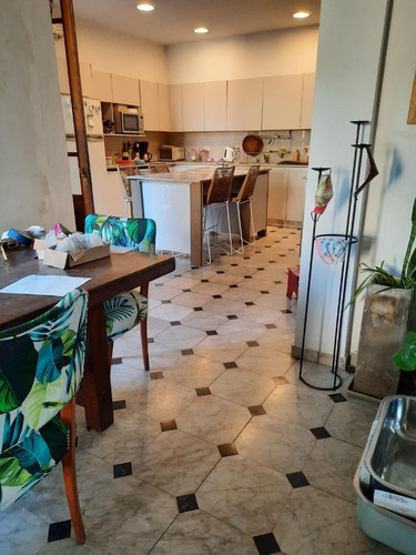 Imagen 7 de 30 de Hermosa Casa De Estilo 4 Dorm + Dep De Servicio