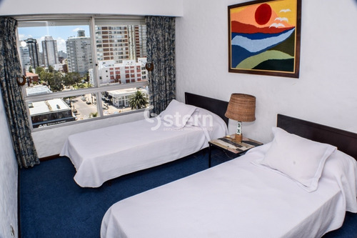 Imagen 21 de 30 de Venta Apartamento 3 Dormitorios, Peninsula, Punta Del Este