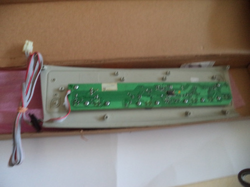 Imagen 3 de 5 de Panel Frontal C/placa Elect.lav. Electrolux. Ew22hd/shd