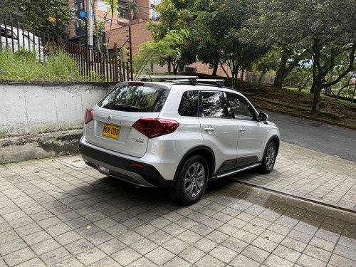 Suzuki Vitara Live 2024 At 2wd